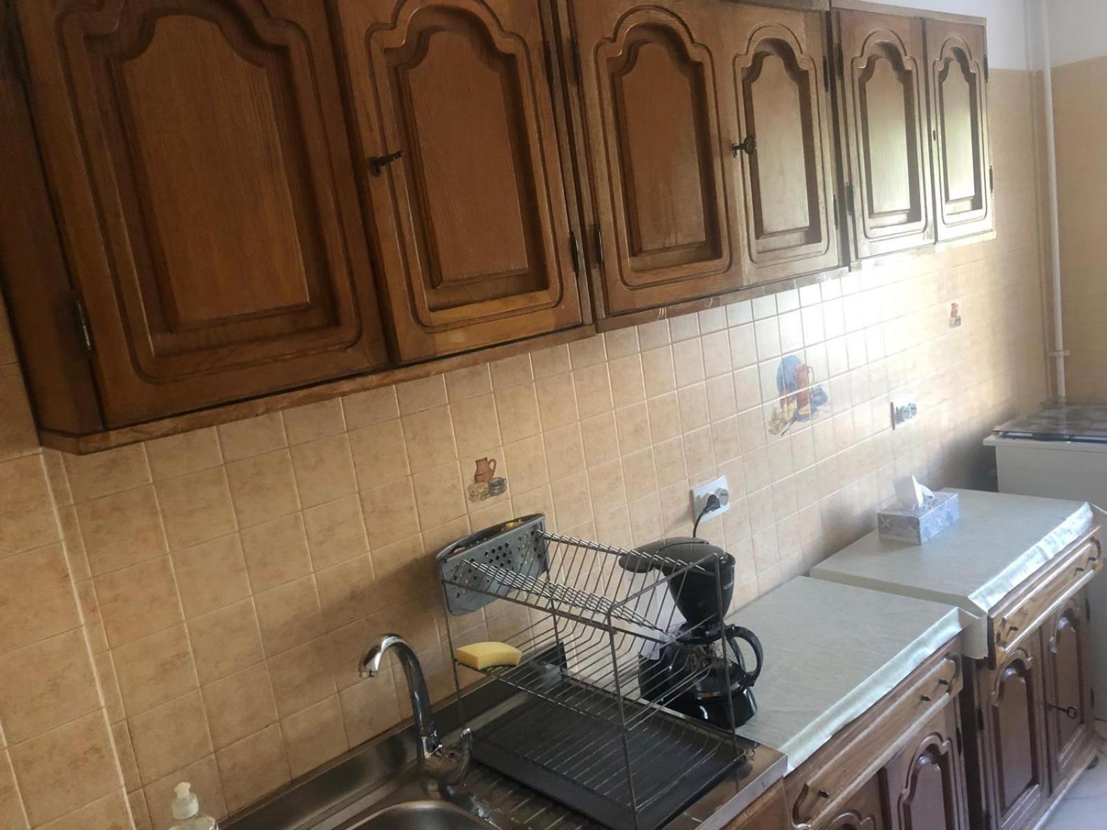 Apartament Cu 3 Camere La Poala Muntilor Fagaras ビクトリア エクステリア 写真