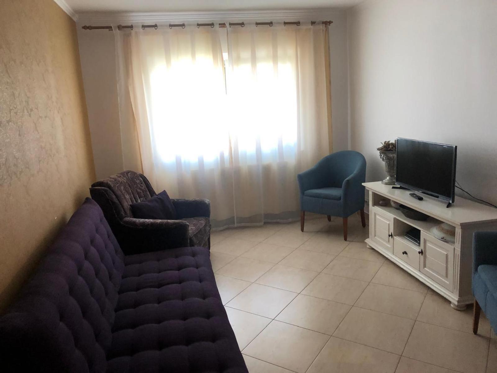 Apartament Cu 3 Camere La Poala Muntilor Fagaras ビクトリア エクステリア 写真