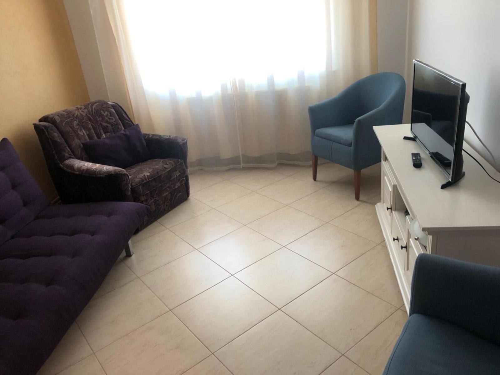 Apartament Cu 3 Camere La Poala Muntilor Fagaras ビクトリア エクステリア 写真